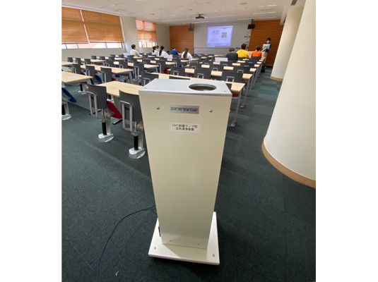 株式会社 AIKI リオテック ｜ 製品紹介 ｜ UVC殺菌ランプ型空気清浄