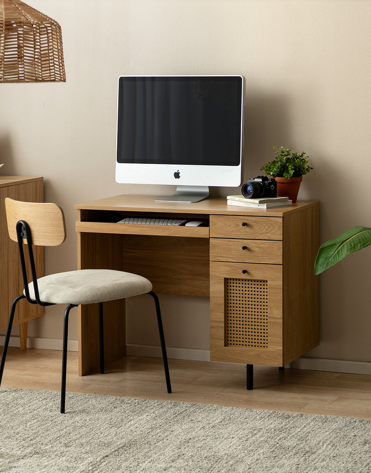 人気の木製デスクが3000円台から。家具・インテリア通販