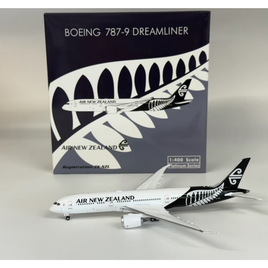 Phoenix Air New Zealand Boeing B787-9 ZK-NZL 1/400 Scale PH12013