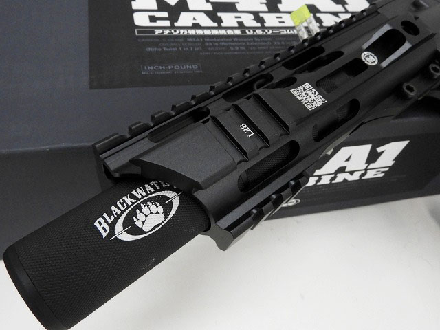 東京マルイ] M4A1カービン M-LOKハンドガード BLACKWATERサプレッサー
