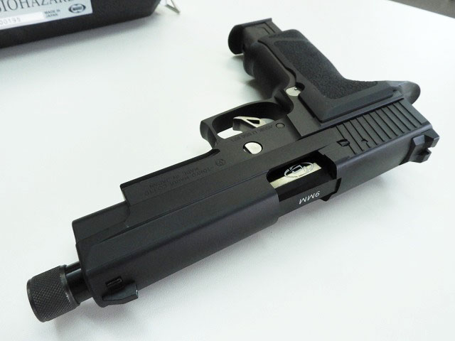 マルイ バイオハザード センチネルナイン レオンモデル ASGK刻印有り 訳あり Amazon | 東京マルイ センチネルナイン レオンモデル 18歳以上ガス