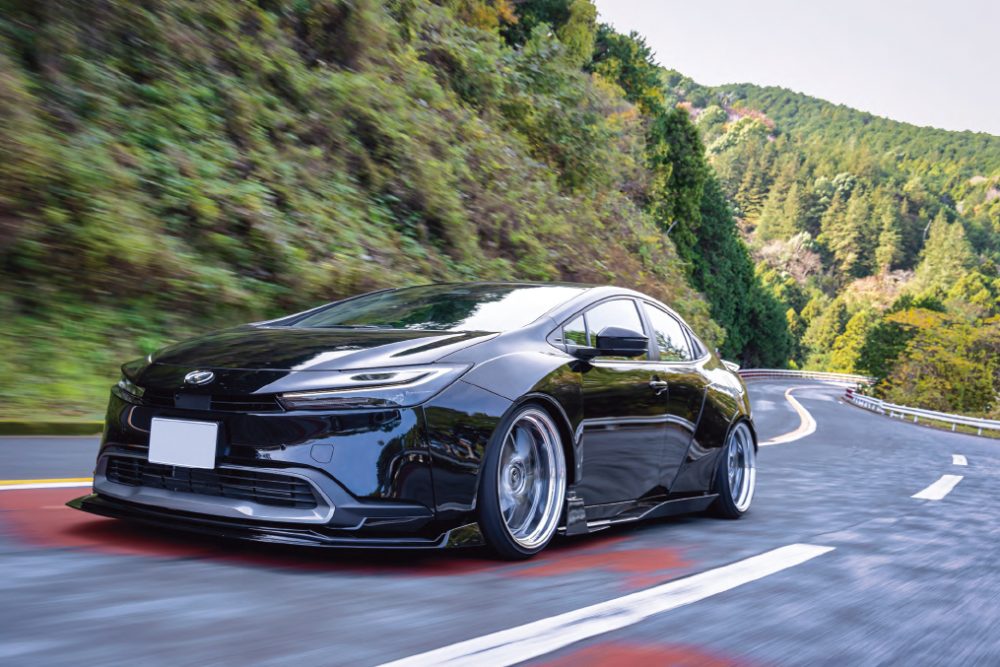 PRIUS STYLE 「人気エアサスイッキ乗り」企画にエアフォース掲載