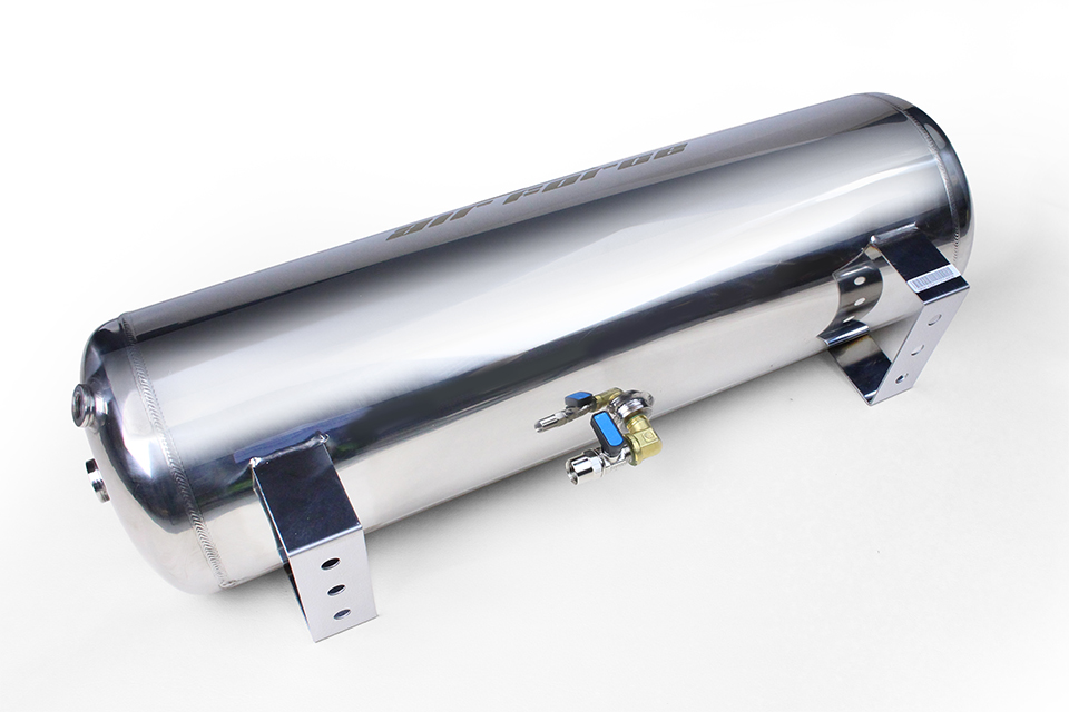 3ガロン エアータンクが新発売！ | airforce Suspension japan エア