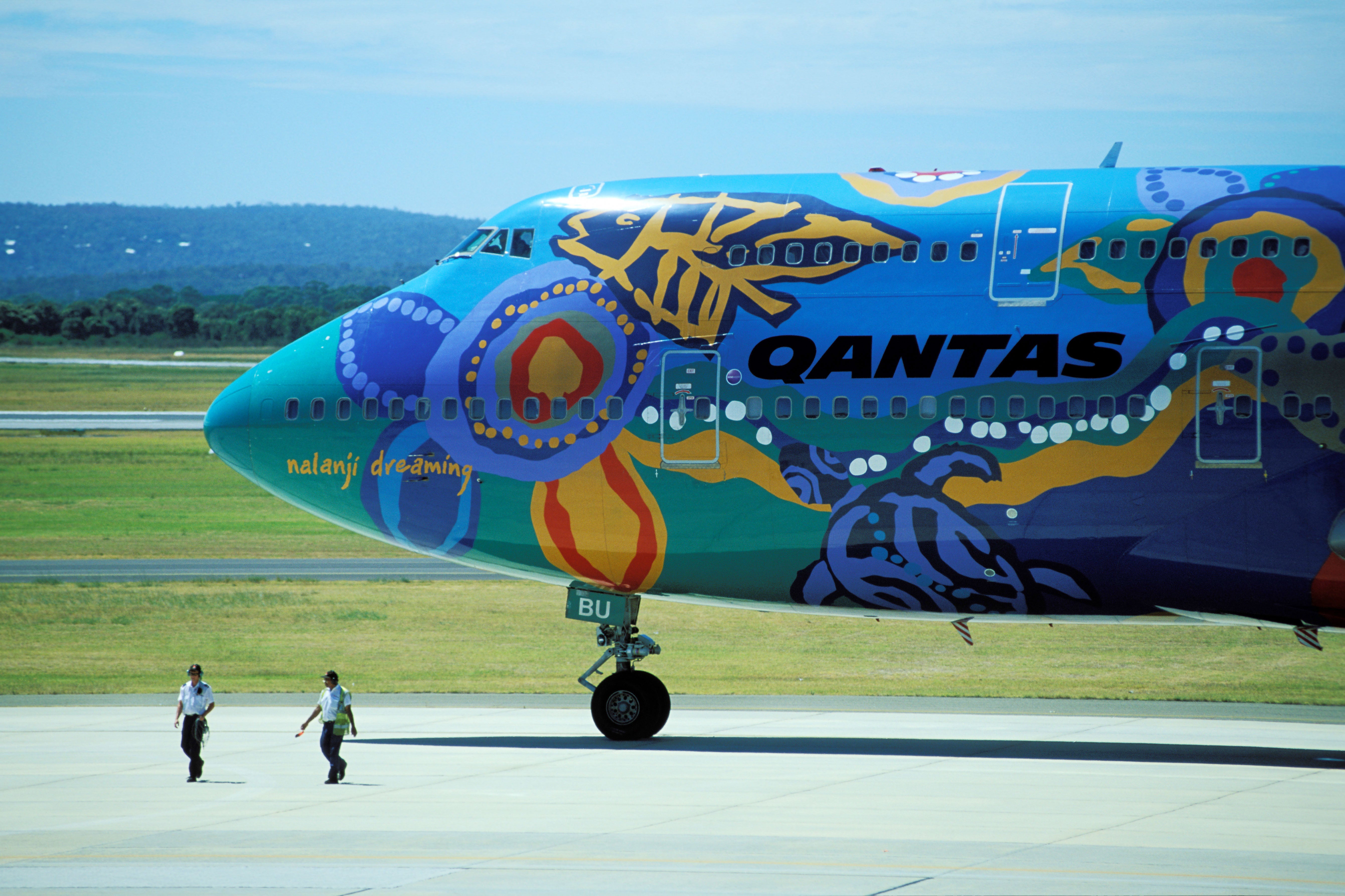 Boeing 747-300 ex-VH-EBU --- Airlinertags