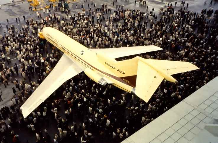 Rare Photos: Anniversary of the Boeing 727's First Flight