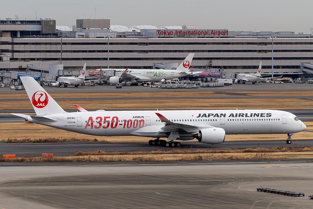 Japan Airlines' Flagship: The Airbus A350 1000 in Action – Airport