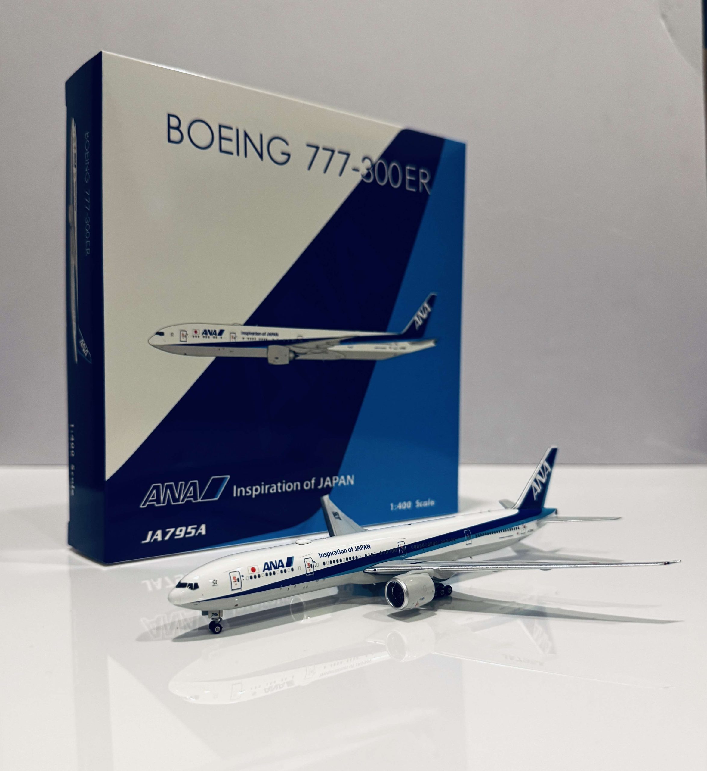 PH04621 All Nippon Airways (ANA) B777-300ER JA795A – Airplane Model SG