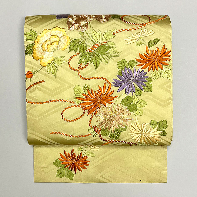 ◇限定出品◇牡丹と菊のアンティーク名古屋帯 蘇州刺繍 牡丹に菊