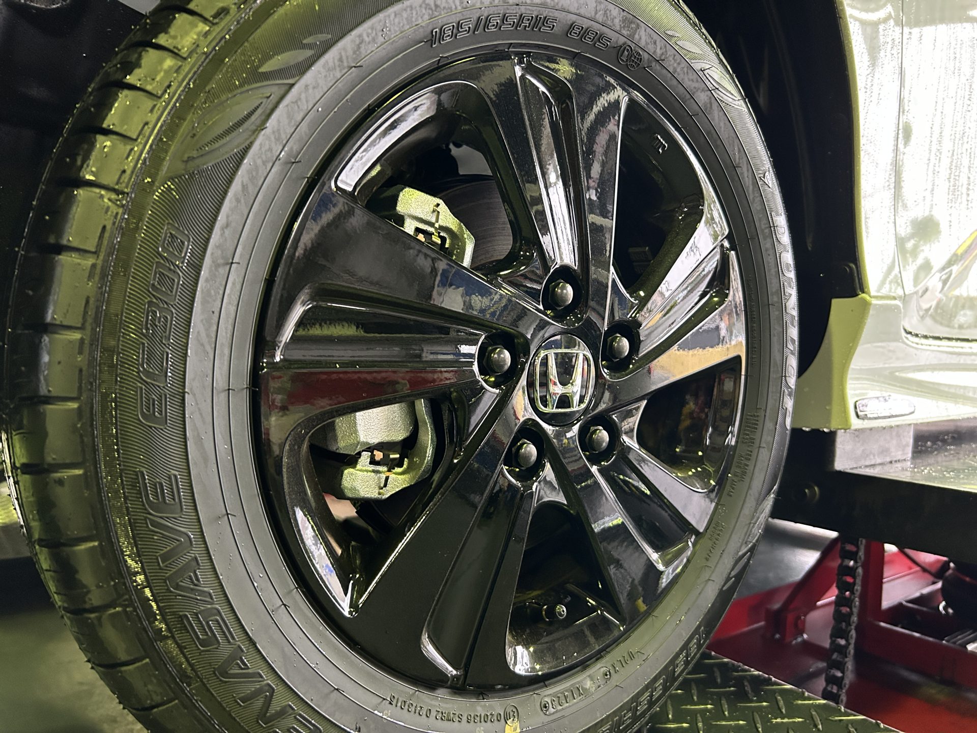 HONDA フリード×Weds | 秋山タイヤホームページ