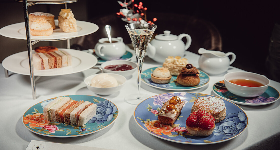 csm_st-james-hotel-club-tea-