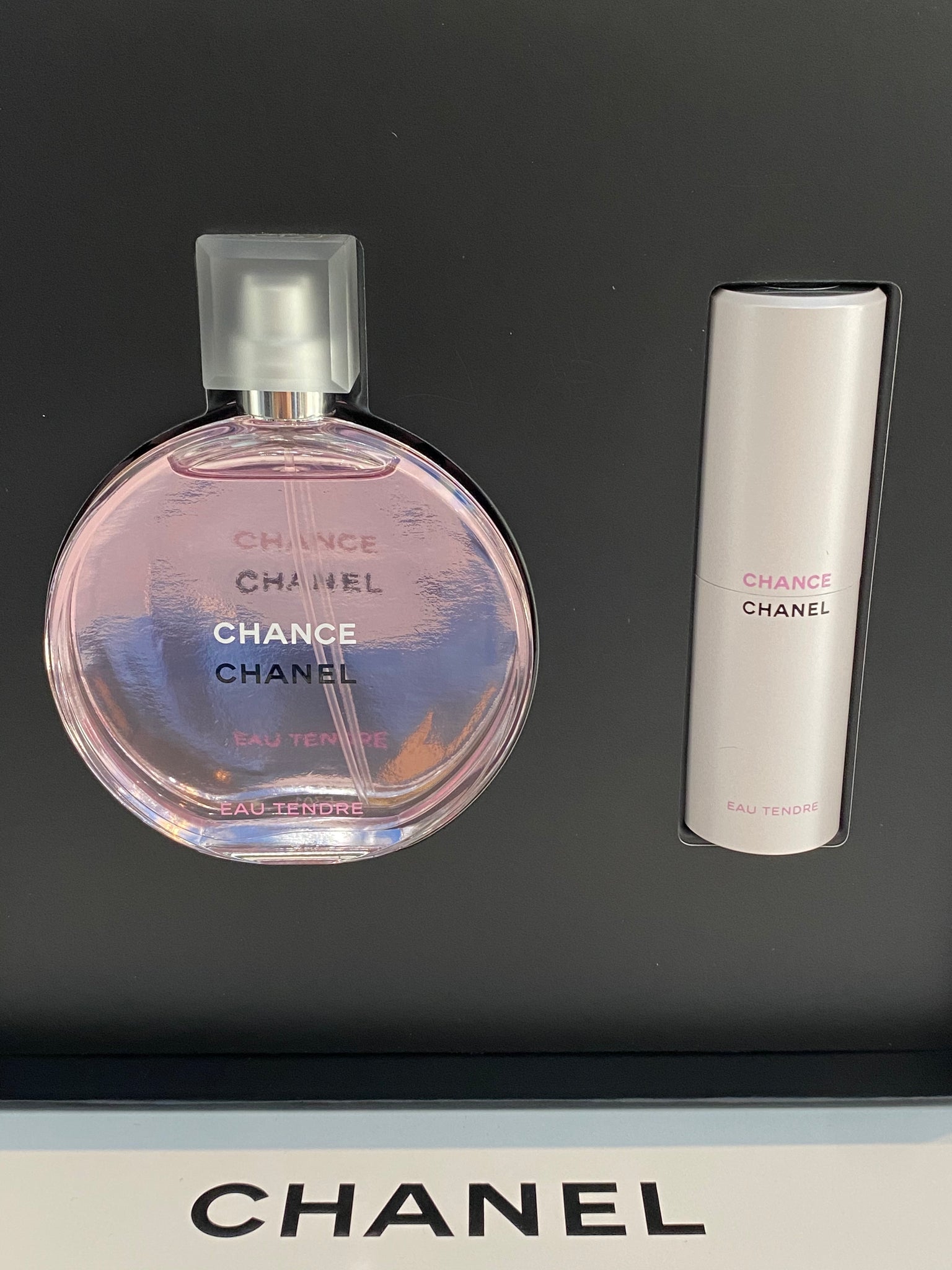 Chanel Chance Eau Tendre 2 Pcs Gift Set Eau de Toilette 3.4oz