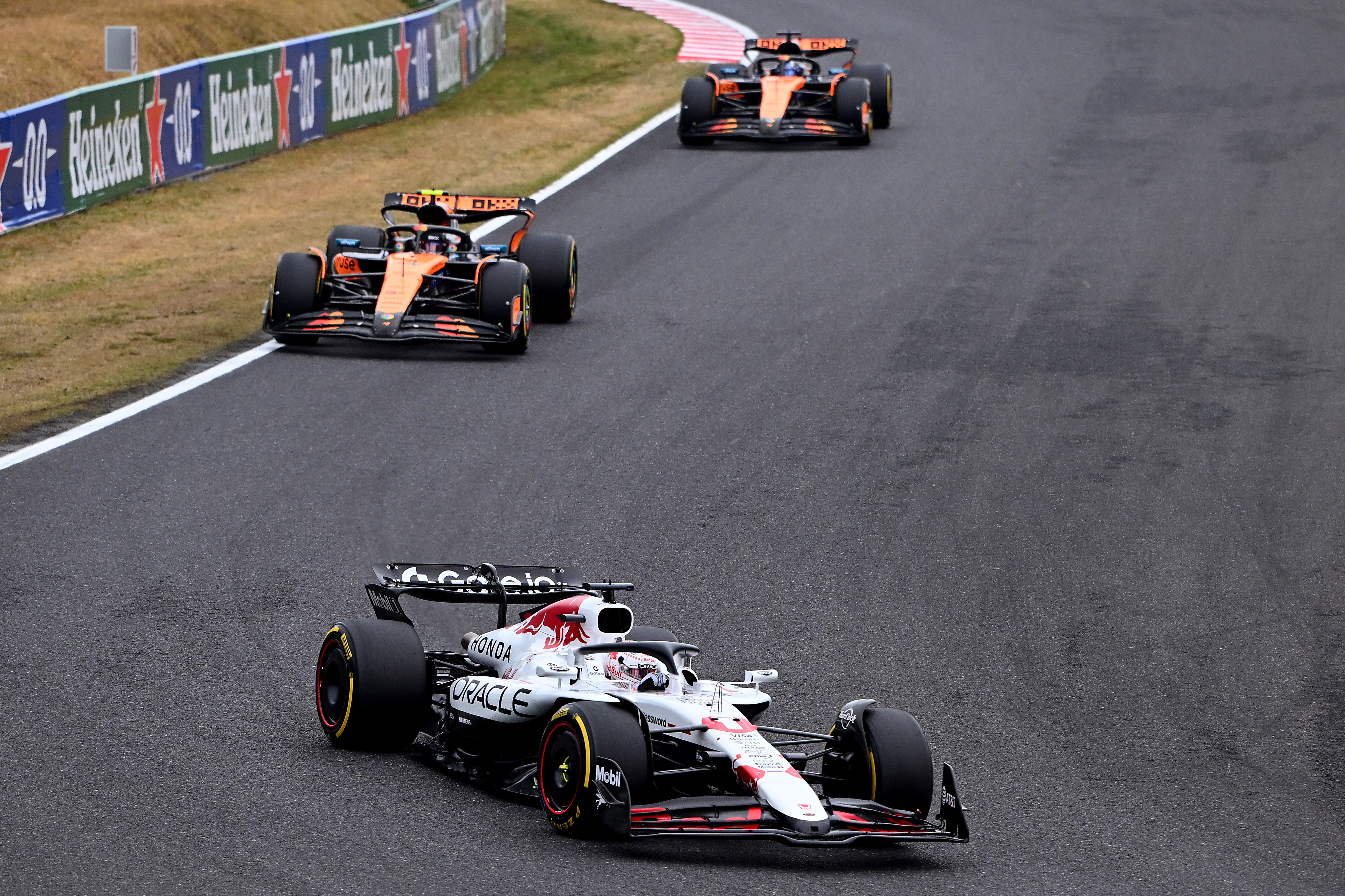 Verstappen wins F1 Japanese GP ahead of Norris, Piastri