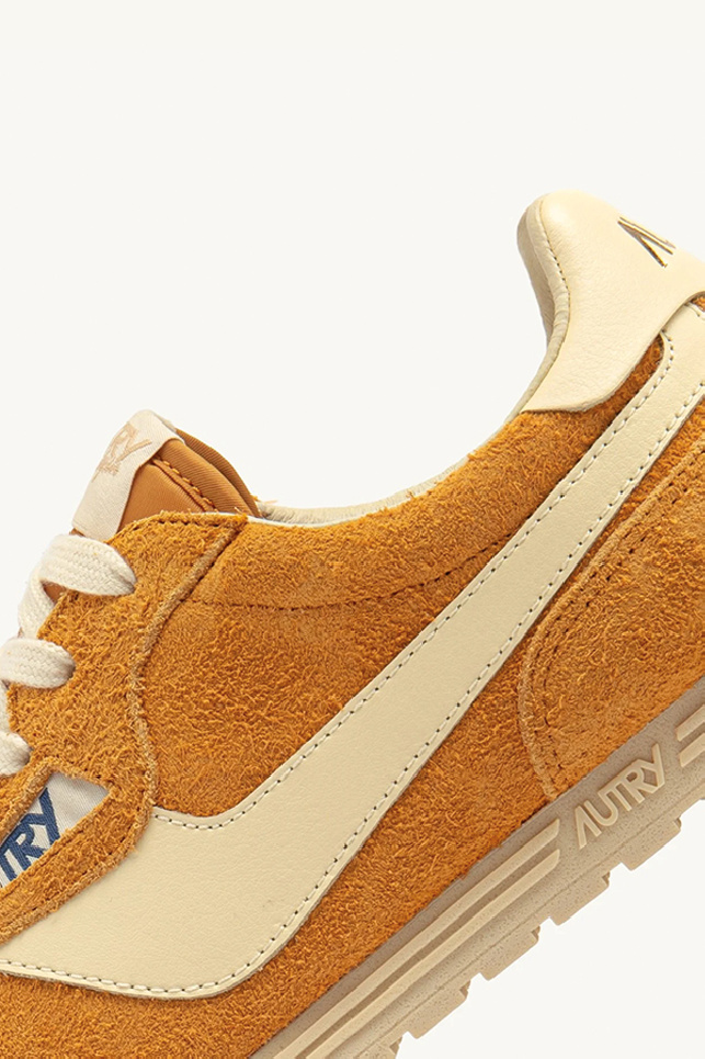 Autry - Windspin en daim - Cadmium/Rutabaga - allanjoseph