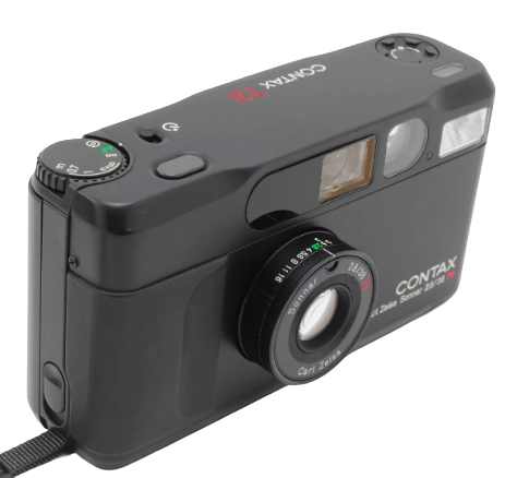CONTAXのフィルムカメラ「T2」をお買取りさせて頂きました。人気の高級