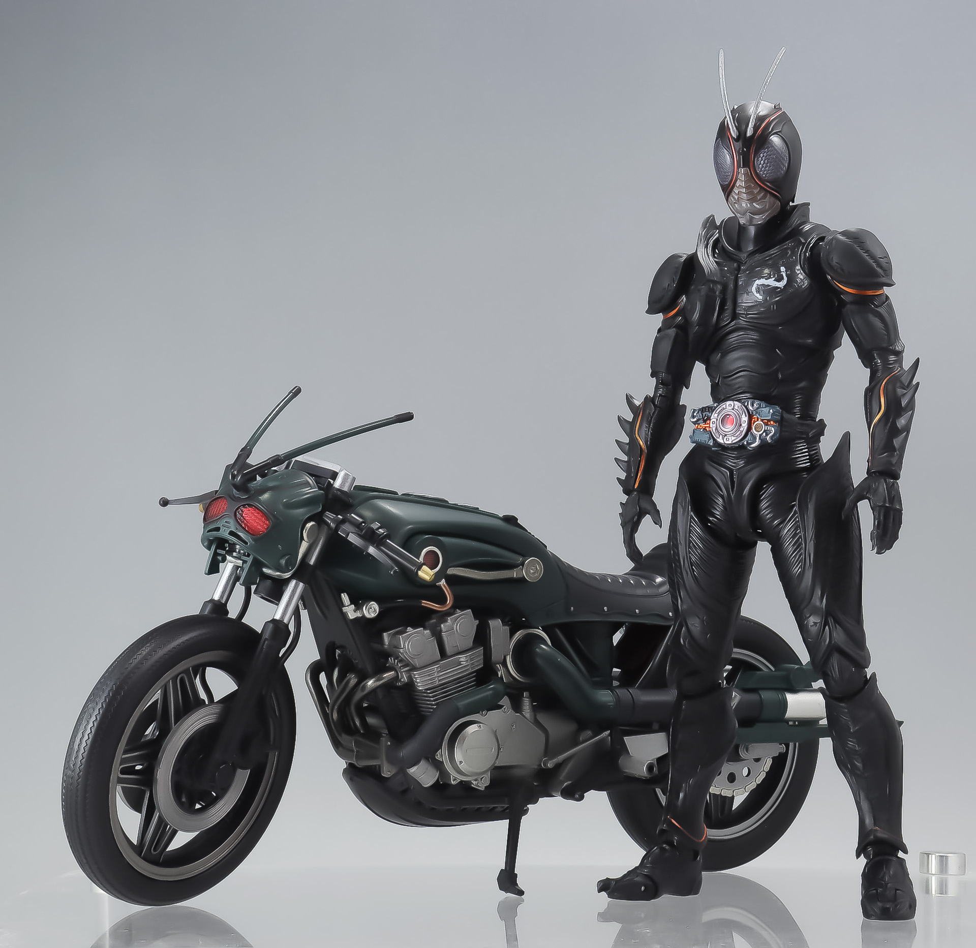 S.H.Figuarts バトルホッパー（仮面ライダーBLACK SUN） レビュー