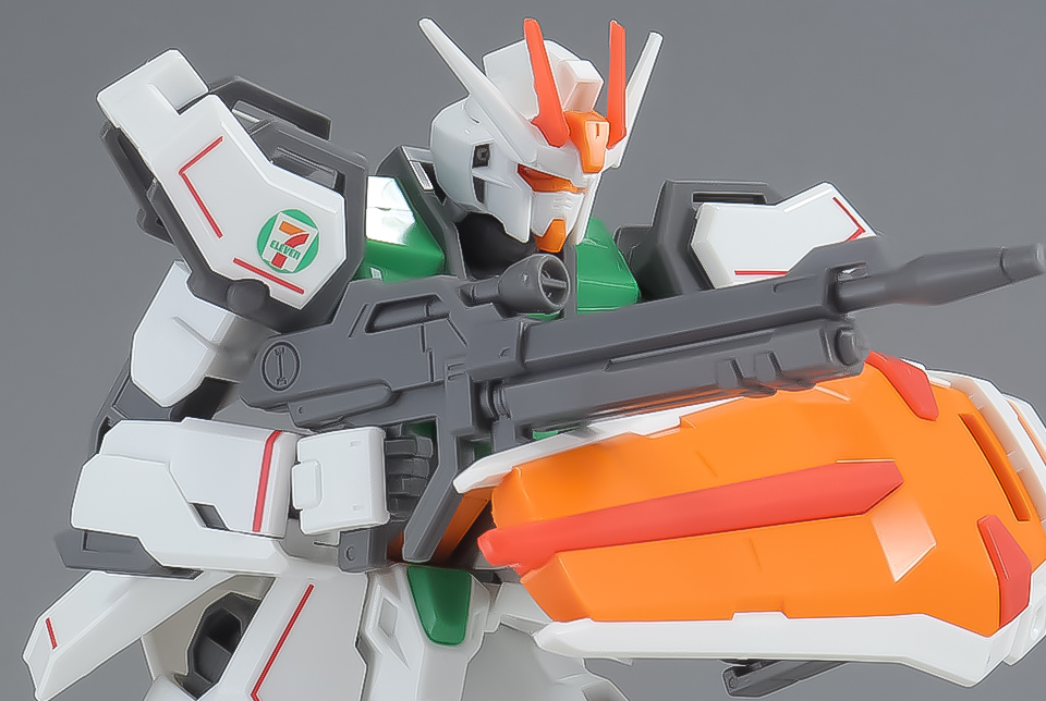 ENTRY GRADE 1/144 ストライクガンダム （セブン-イレブン限定カラー