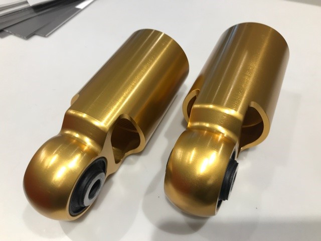 ZC33Sスイフト用リアショートブラケット！ | A PIT AUTOBACS