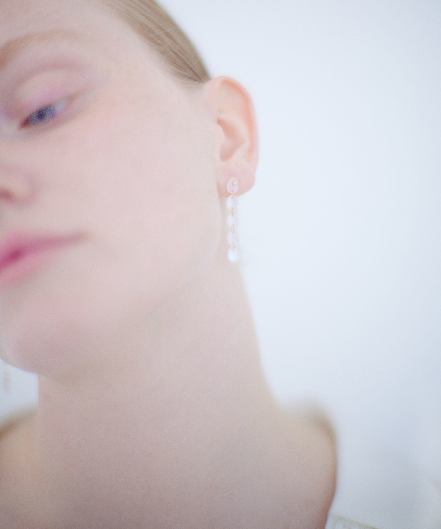 eden] onyx tear drops ear clip｜ARTIDA OUD（アルティーダ ウード）