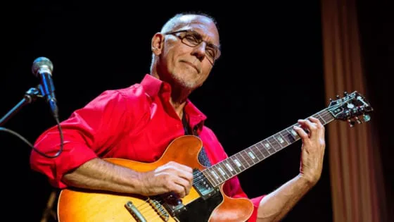 現代音楽の巨匠が半生を綴る フィリップ・グラス自伝上梓 | ARBAN