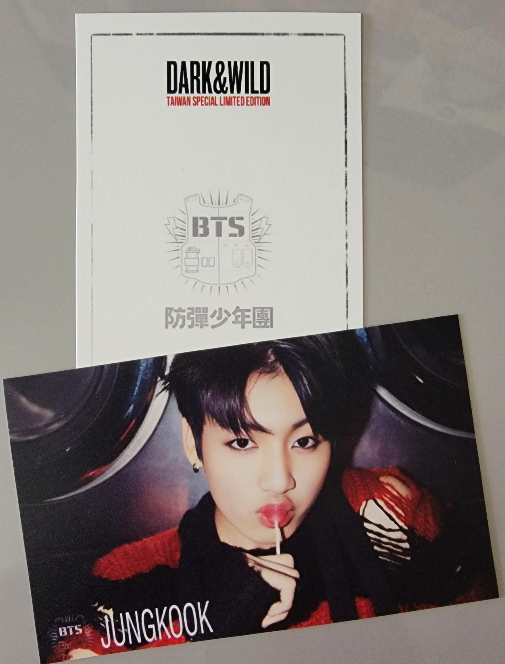 BTS - Dark & Wild Taiwan Special Edition Photo cards *Extremely
