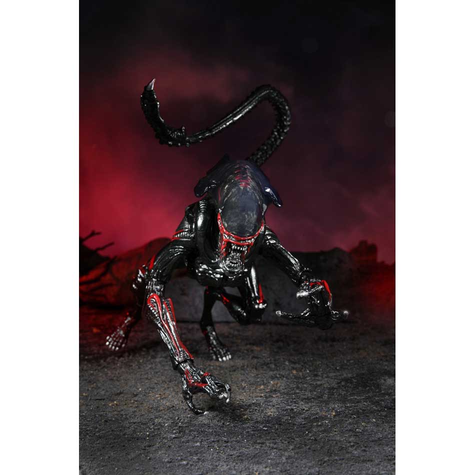 ASTRO ZOMBIES | NECA ALIEN 7インチアクションフィギュア ALIENS