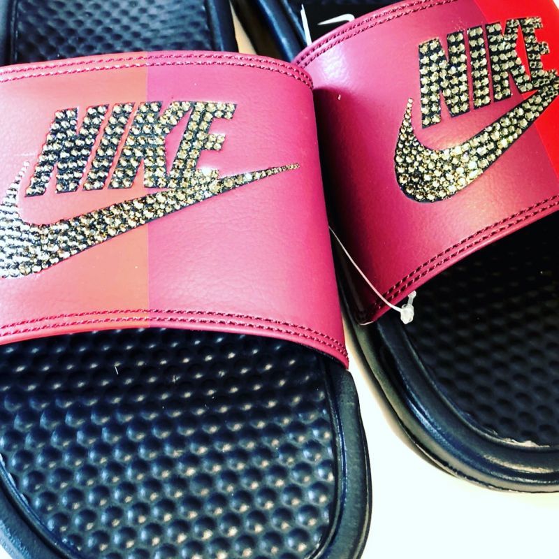 ナイキベナッシ NIKE サンダル デコ (ベナッシお持ち込み