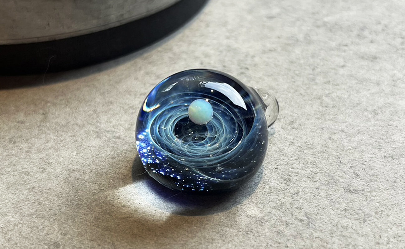 宇宙ガラス体験｜体験のご案内｜AsamaWorks | ガラスアクセサリー