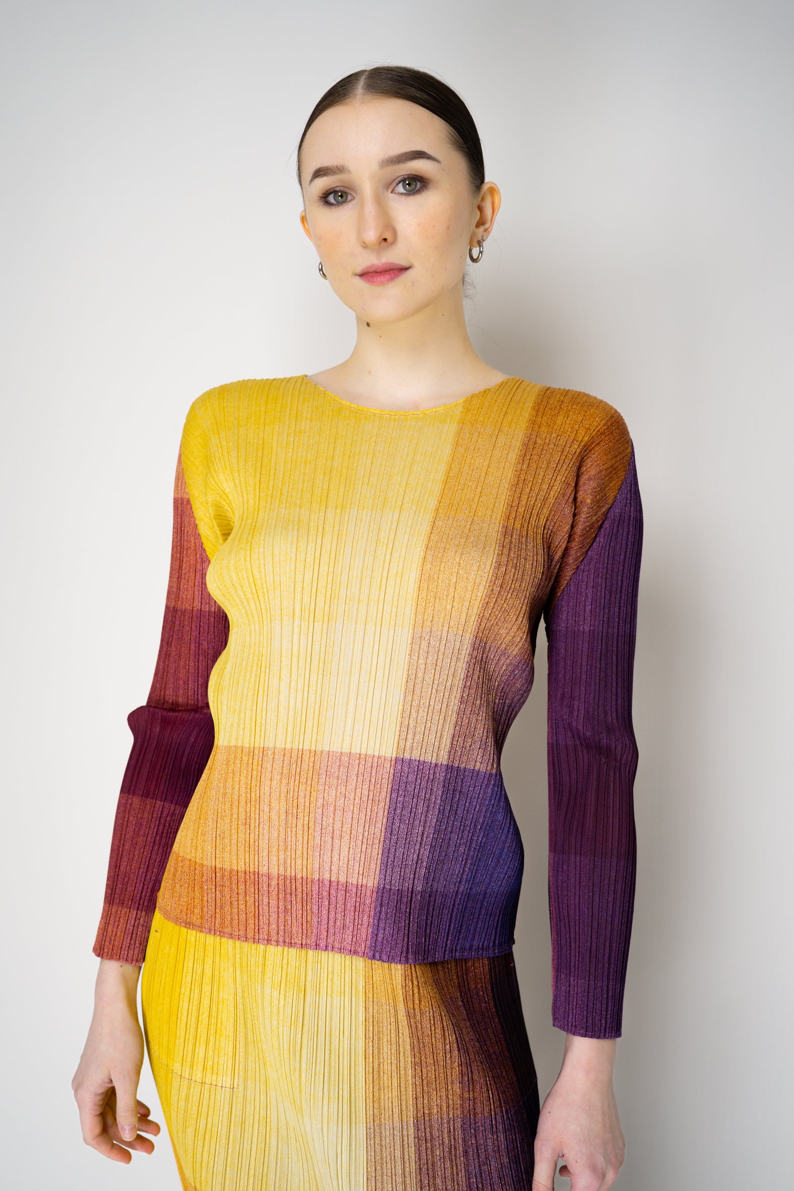 Pleats_Please_Issey_Miyake_Pho