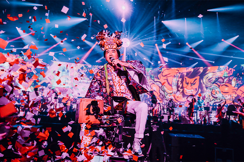 サザンオールスターズ「ほぼほぼ年越しライブ2020」グッズ 好評販売中