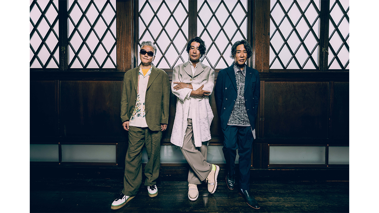 Skoop On Somebody | A!SMART