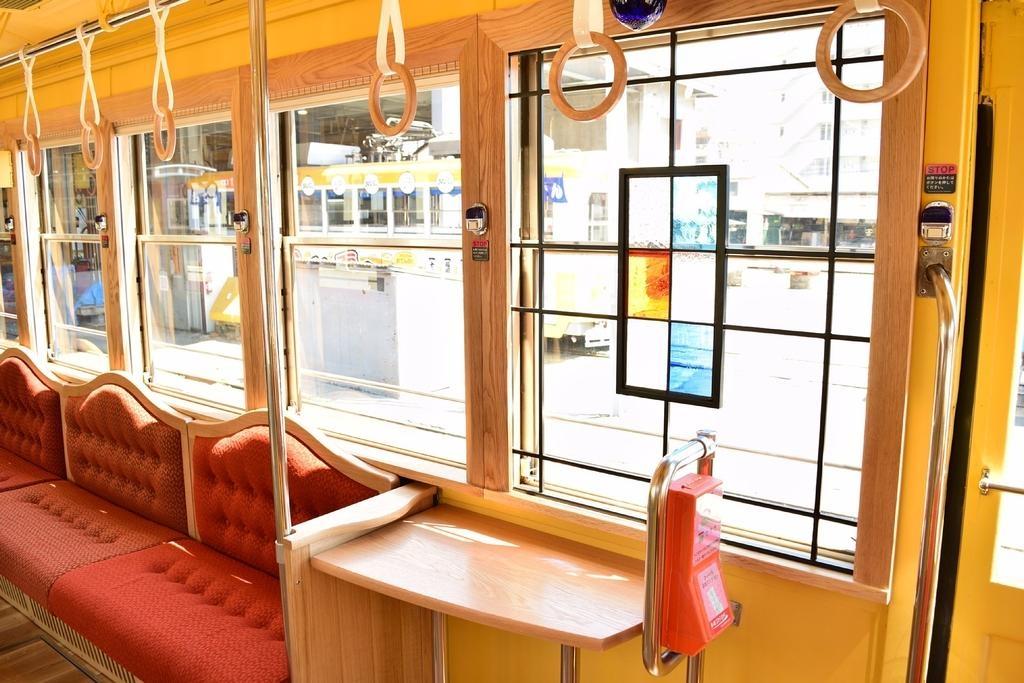 水戸岡鋭治デザイン 310号「みなと」 | スポット | 長崎市公式観光