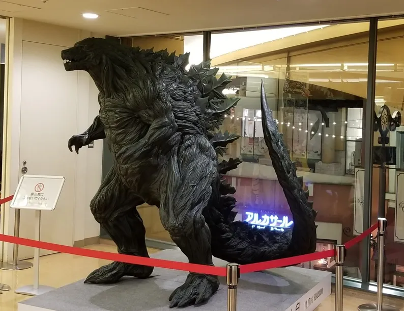ゴジラ襲来！あべのハルカス頂上決戦」 | 近鉄不動産株式会社