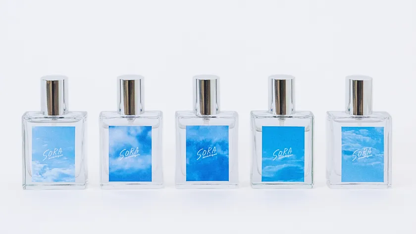 雨上がりの澄んだ空気を感じさせる香りの香水「scent 4」を発売 新商品