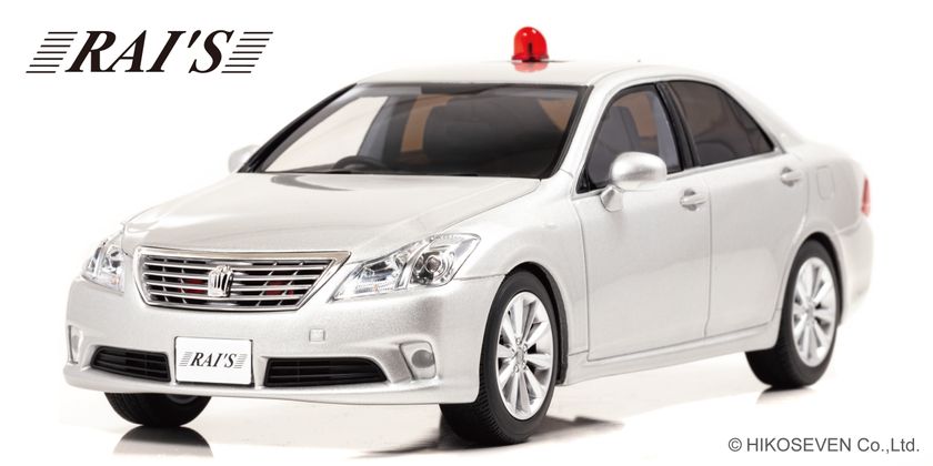 200系クラウンの交通覆面パトカーが迫力の1/18スケールで登場 数量限定