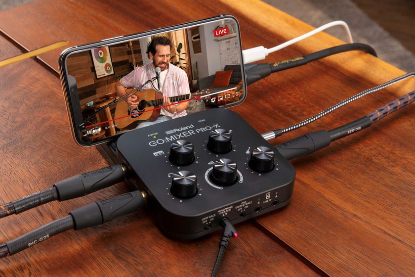 Roland GO:MIXER スマホで動画コンテンツを簡単に作成 Roland