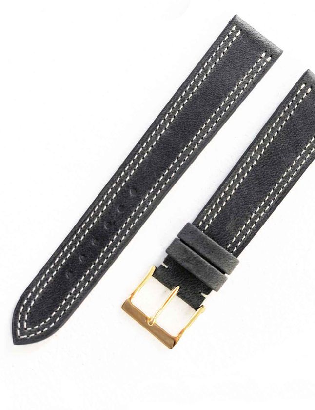 技術者に相談しながら自分だけの時計ベルトをオーダー CLASSIC STRAPS