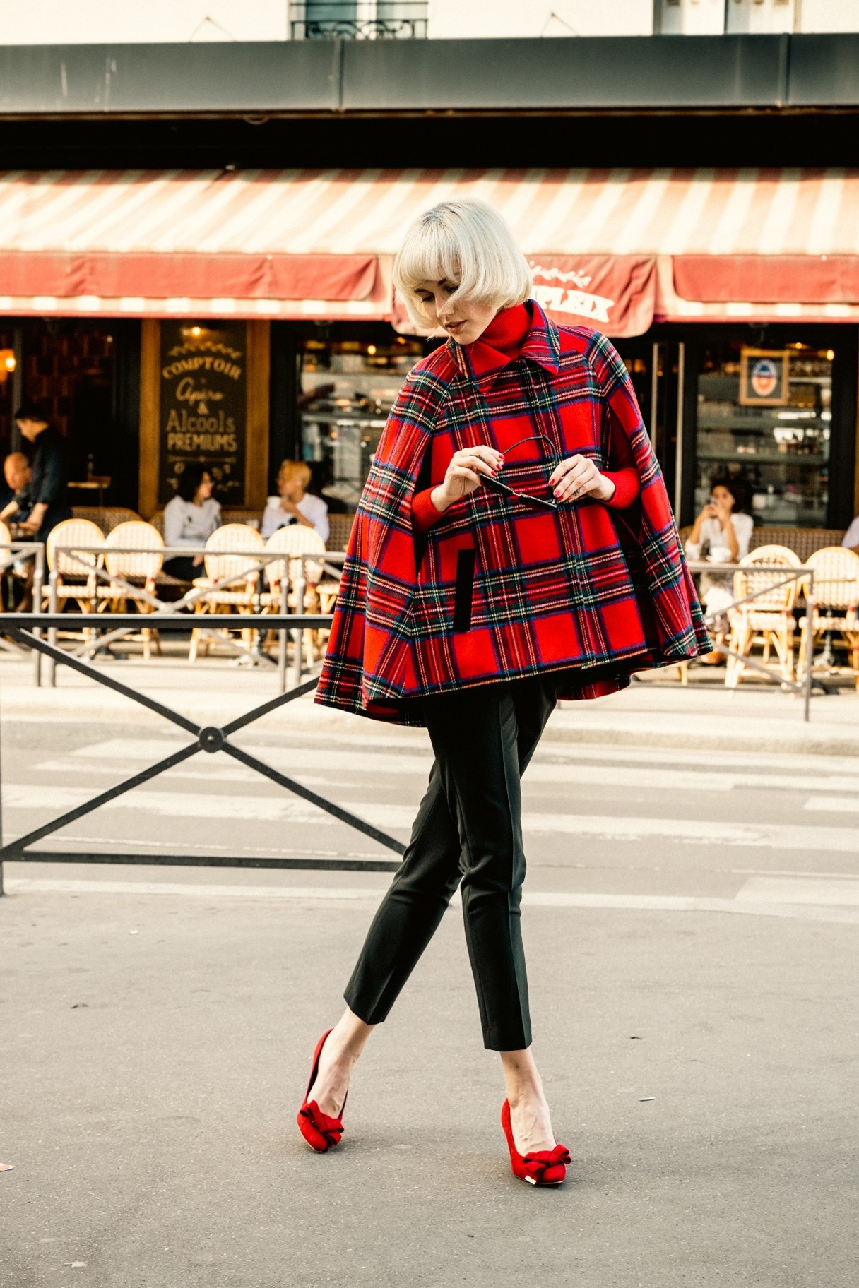 JENNE×Brigitte Bardot 公式ライセンシーの称号を元に 初の