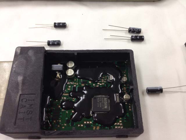 パジェロミニのATコンピュータの修理も承ります | スペシャルショップ