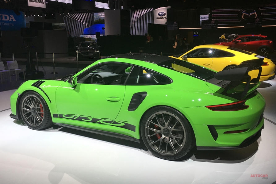 ポルシェ911 GT3 RS「ヴァイザッハ・パック」 29kg軽量化 ニューヨーク