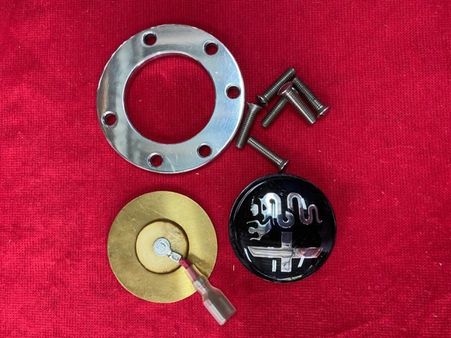 画像・写真 | アルファロメオ・ジュリア用 ヘレボーレ／ステアリング