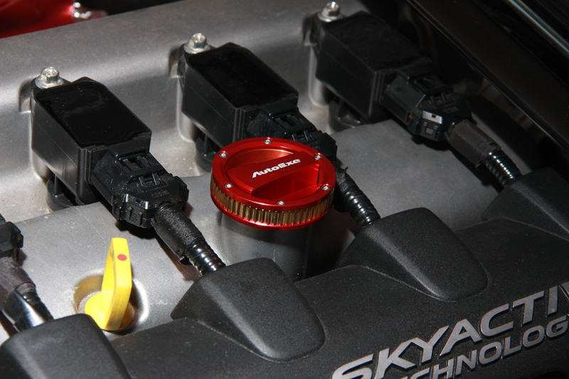 限定品第4弾、「チタングリップオイルフィラーキャップ」新発売