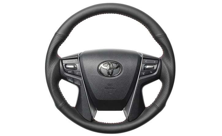 アルファード30系用レザーステアリング REAL(レアル)｜ALPHARD Online