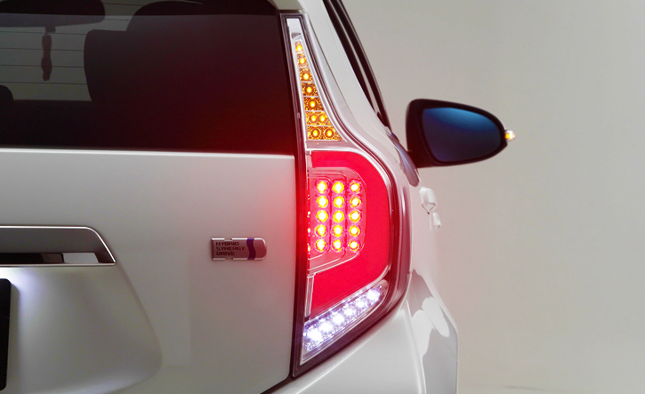 REVIER(レヴィーア)｜アクア LEDパーツ/LEDテール/LEDミラーウインカー