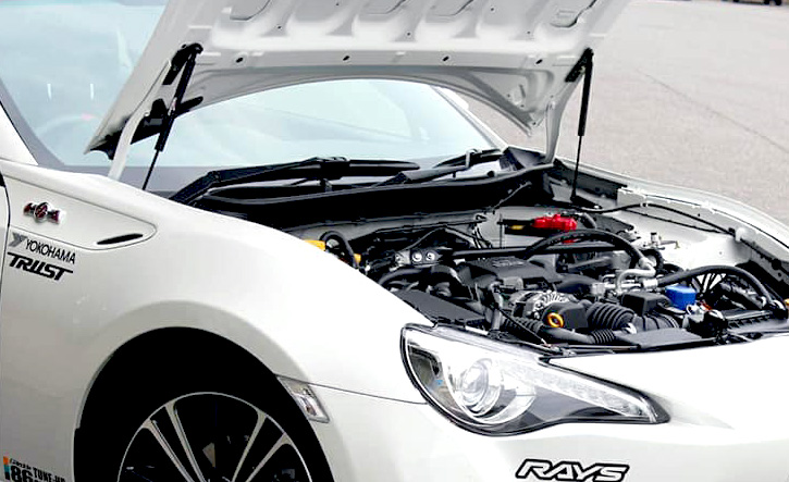 トヨタ86(ZN6系)用GReddyボンネットダンパー トラスト｜GR86・TOYOTA86