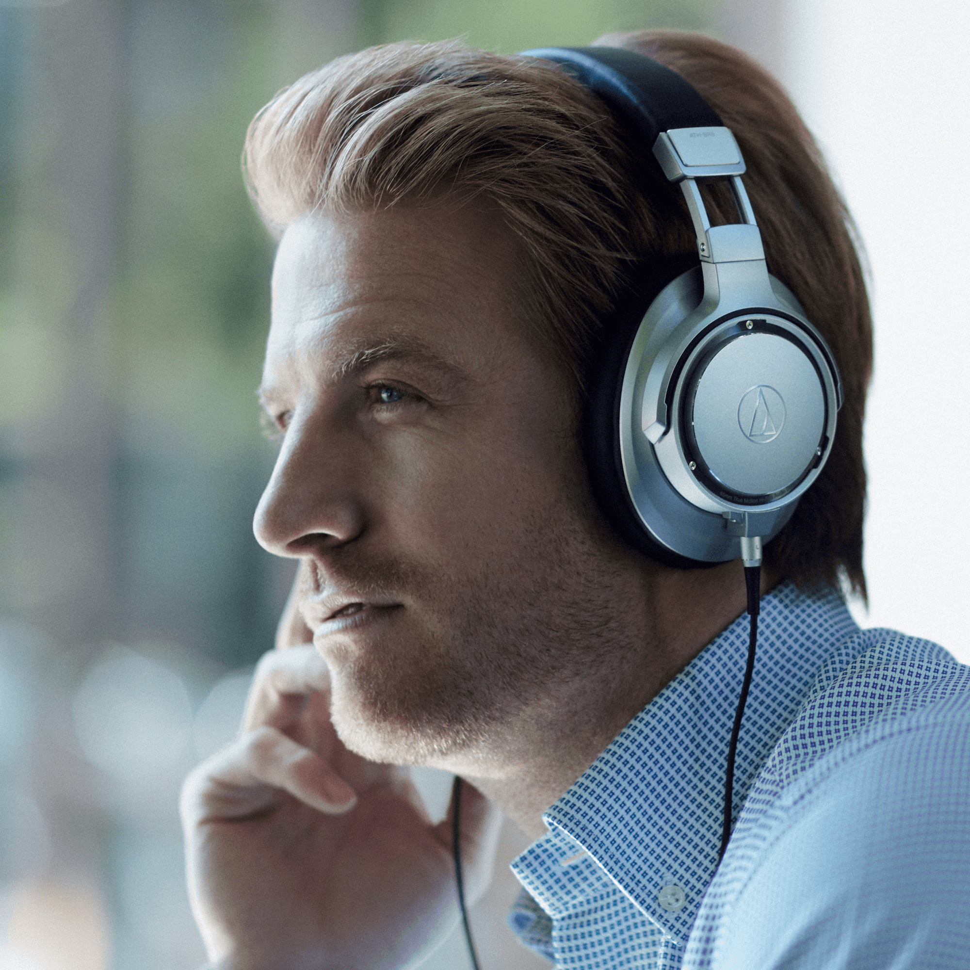 ATH-SR9High-Resolution Over-Ear Headphones | Audio-Technica