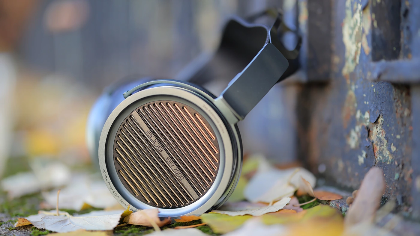 Aune SR7000 Closed-Back Dynamic Headphones - Dragon Scale MLD