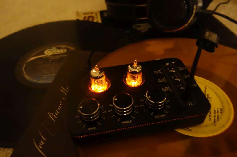 Ampapa A1 Vacuum Tube Phono Preamp/Headphone Amp (Review) – What A