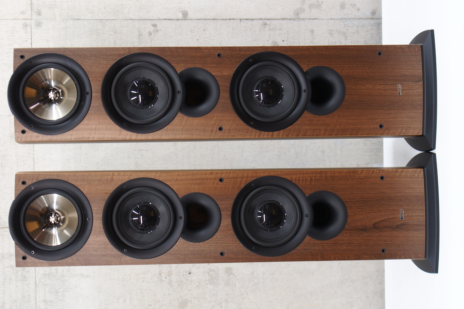 アバックWEB-SHOP / 【中古】KEF iQ90(WN)【コード01-08409】