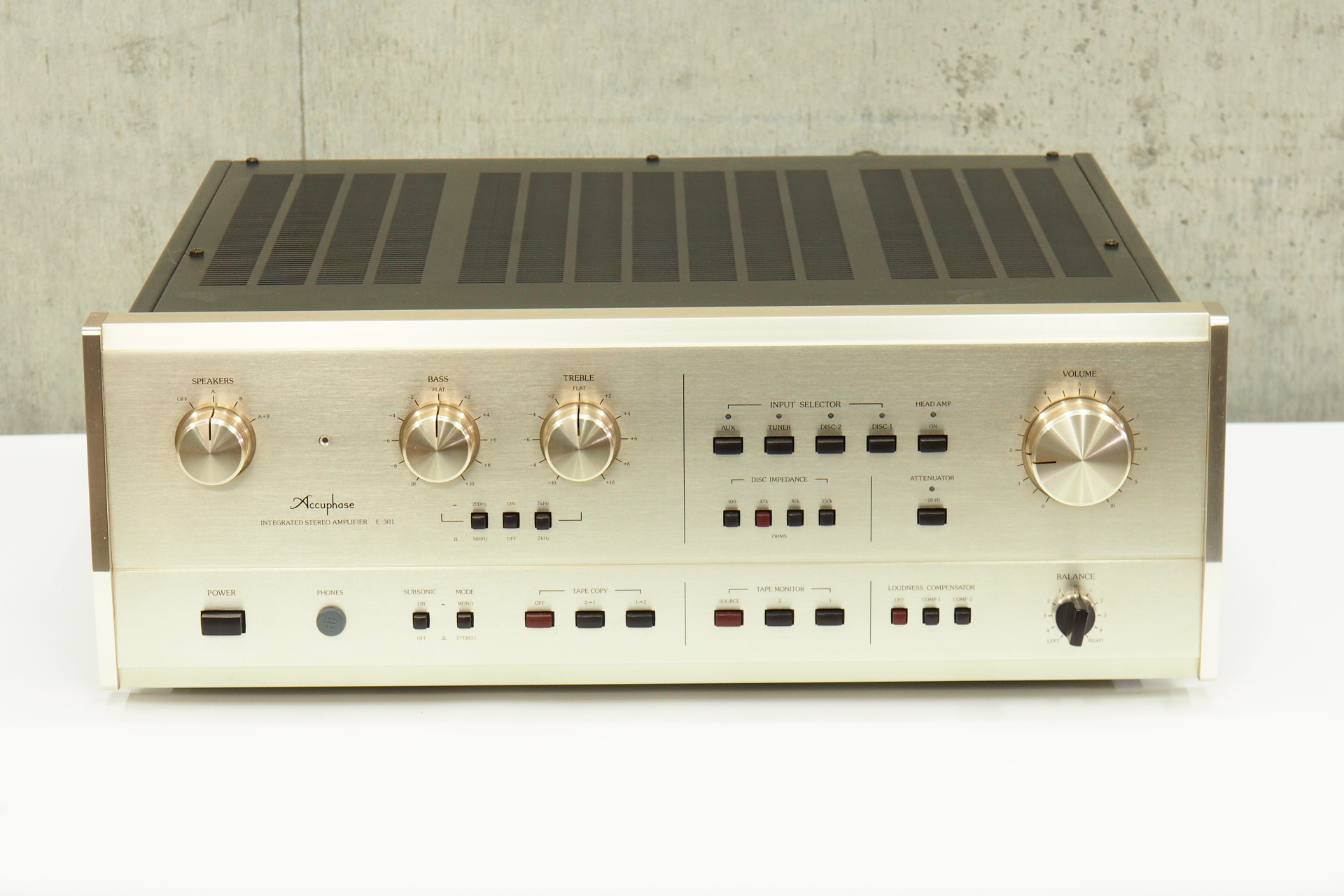 アバックWEB-SHOP / 【中古】Accuphase E-301【コード01-11189