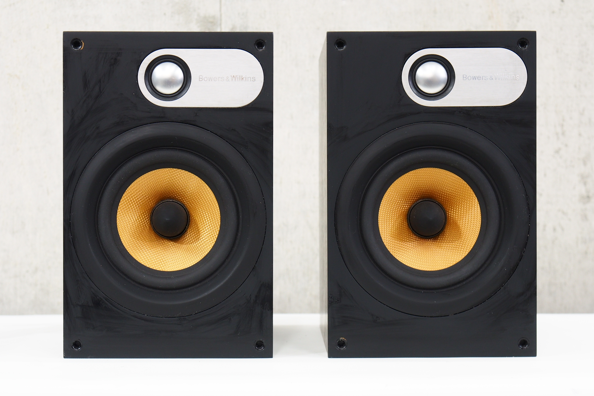 アバックWEB-SHOP / 【中古】B&W 686(B)【コード01-09221】ブック